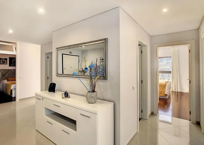 Paradise View By Lovelystay *