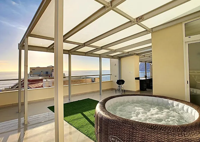 Paradise View By Lovelystay פונשל