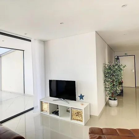 Paradise View By Lovelystay Apartman Funchal