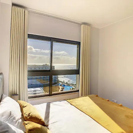 Paradise View By Lovelystay Apartmán *