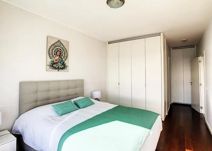 Paradise View By Lovelystay Apartament